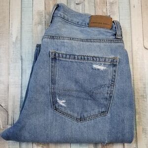 American Eagle Mom Jeans